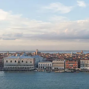 Hotel Savoia & Jolanda, Venice