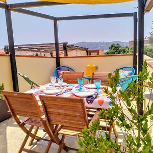 https://appartamento-la-terrazza-la-maddalena-sassari.in-sardinia.net