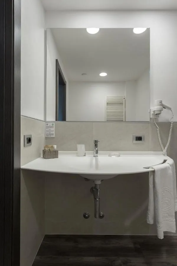 Hotel Giulietta Romeo Lazise