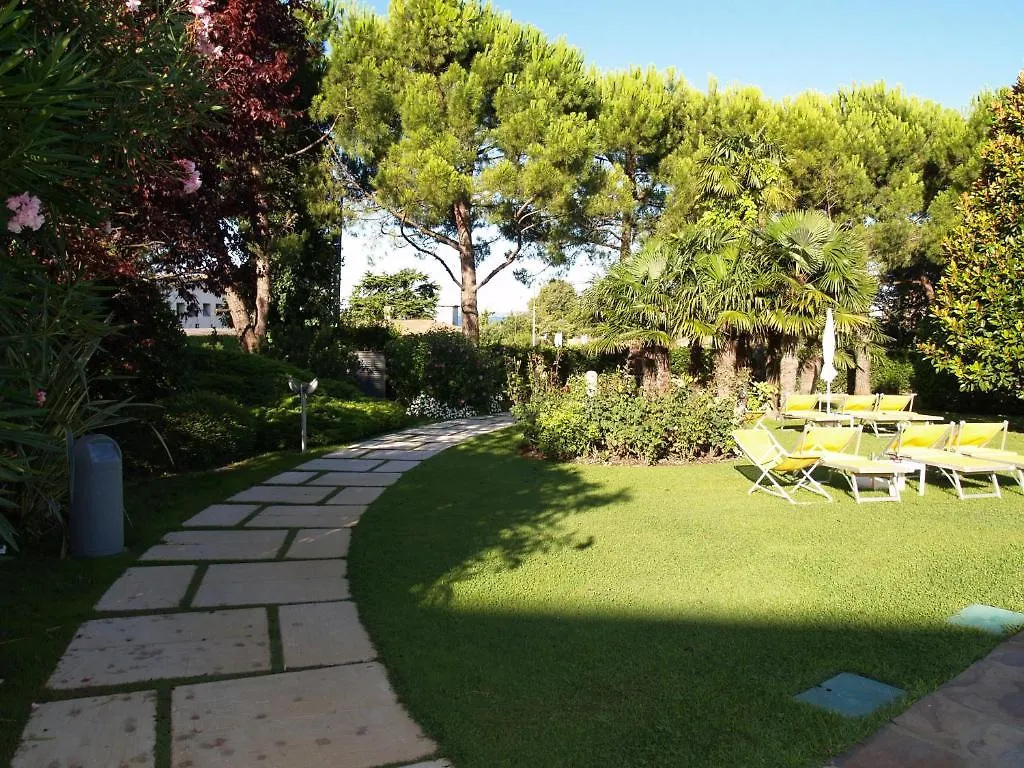 Hotel Giulietta Romeo Lazise Italy