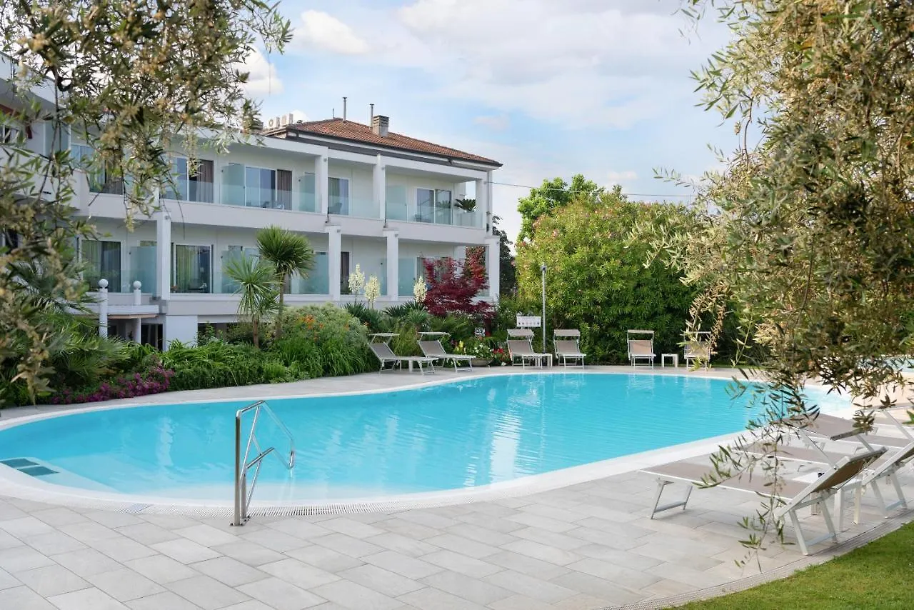 Hotel Giulietta Romeo contacts