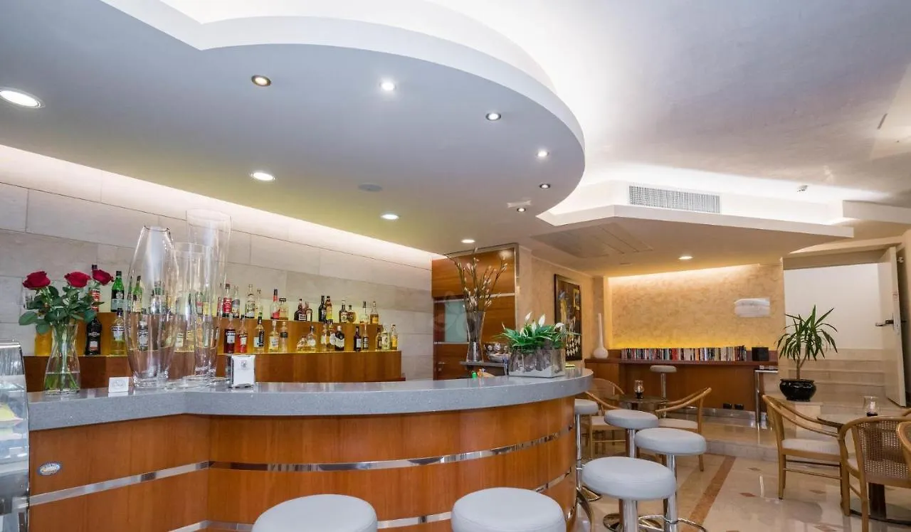 Hotel Giulietta Romeo Lazise
